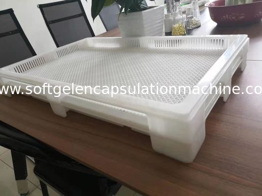 صواني تجفيف بلاستيكية ISO9001 PPE 75 * 55 * 5 سم لكبسولة الحلوى